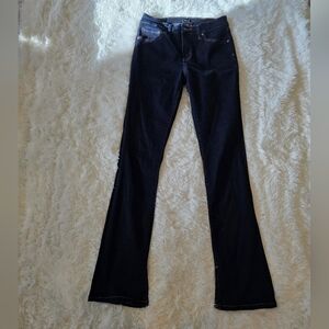 Express Skyscraper Women's Dark Blue Flare Jeans. Size 8. EUC.
